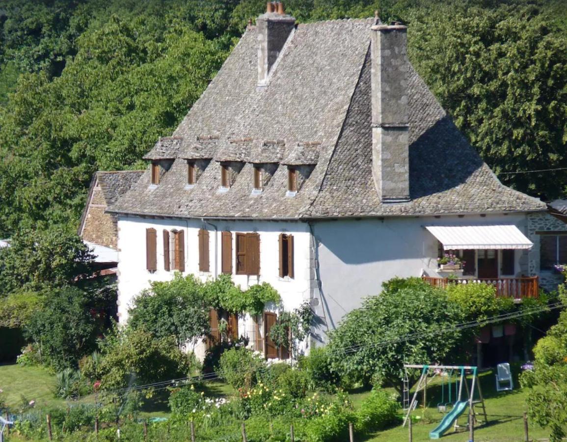 La Maison De Marie Junhac Экстерьер фото
